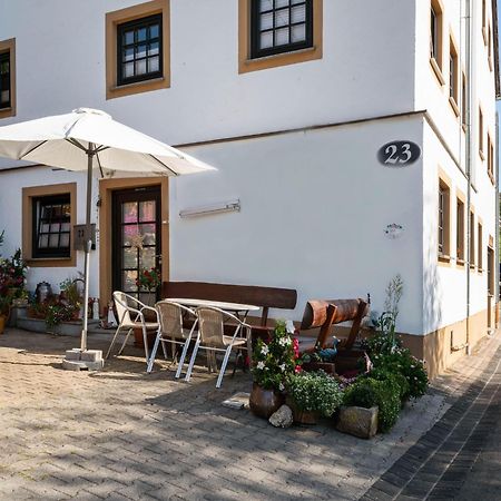 A Modern Apartment In The Hunsr Ck Region S Romantic Drohn Valley Merschbach Exterior foto