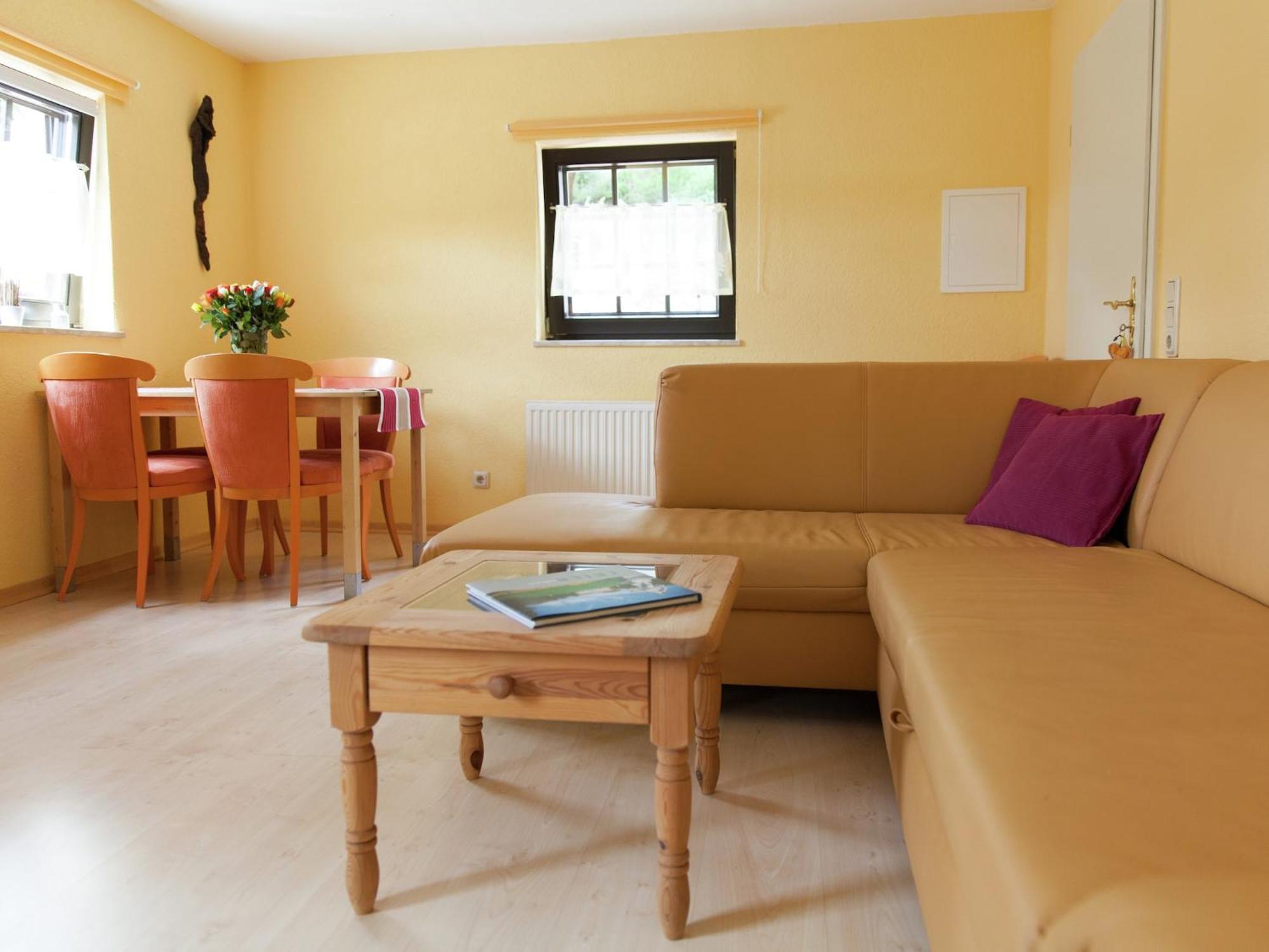 A Modern Apartment In The Hunsr Ck Region S Romantic Drohn Valley Merschbach Exterior foto