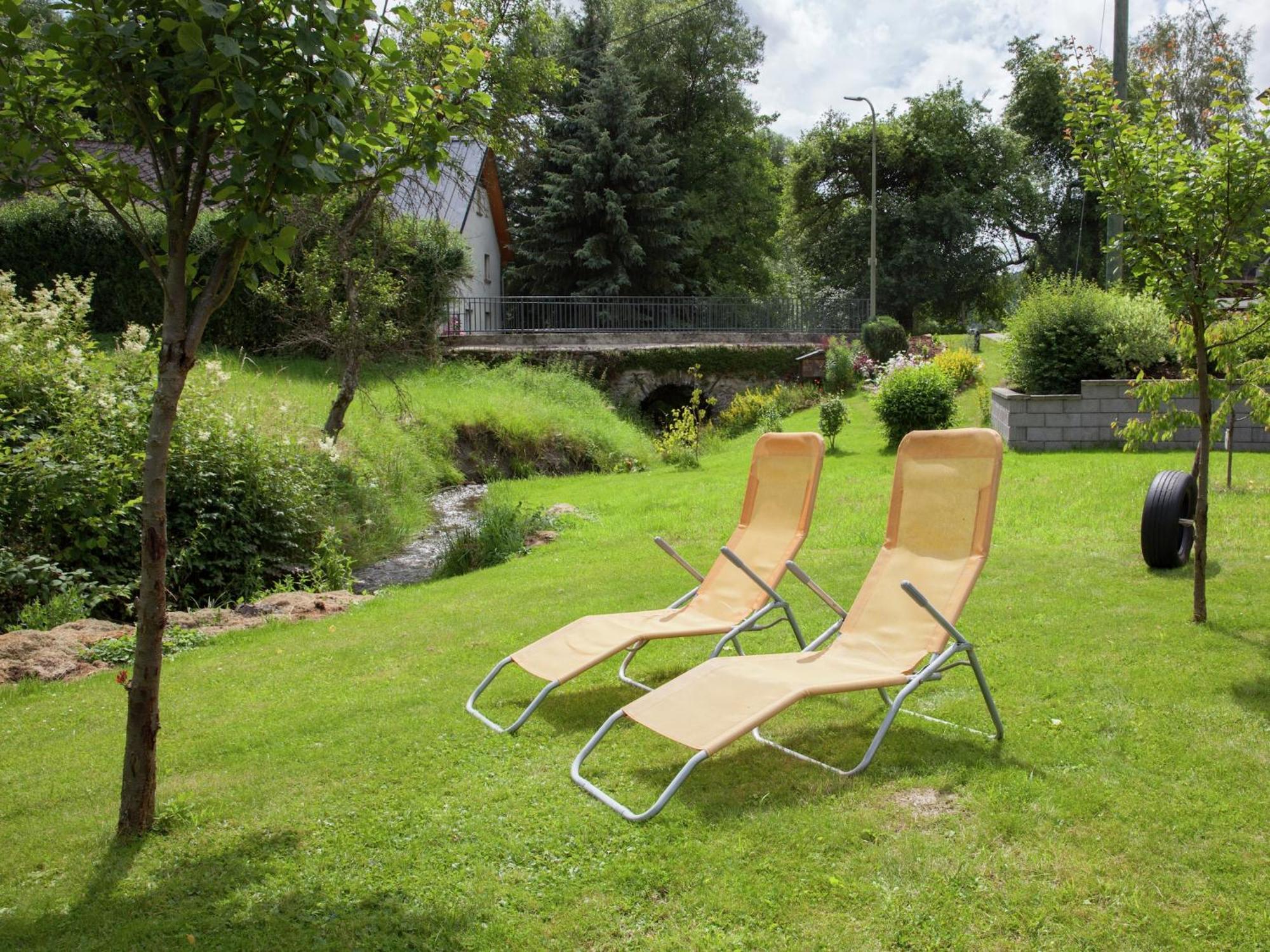 A Modern Apartment In The Hunsr Ck Region S Romantic Drohn Valley Merschbach Exterior foto